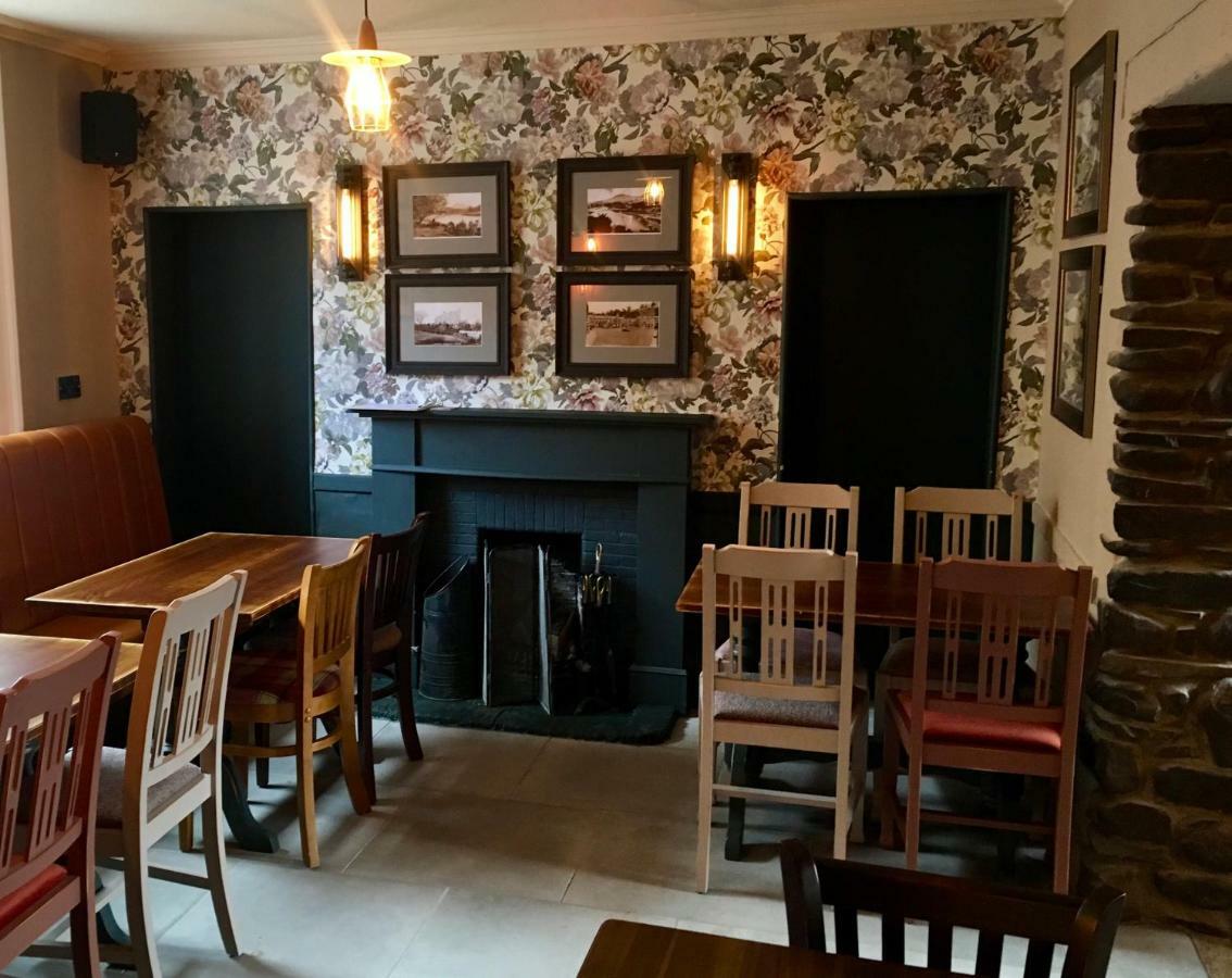 Kings Arms Hotel Мелроуз Экстерьер фото
