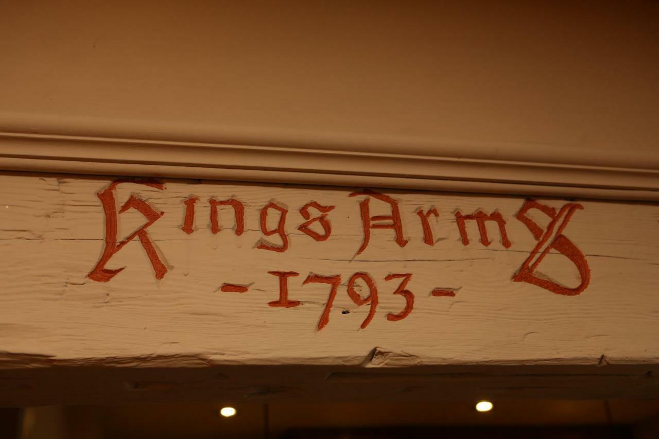 Kings Arms Hotel Мелроуз Экстерьер фото